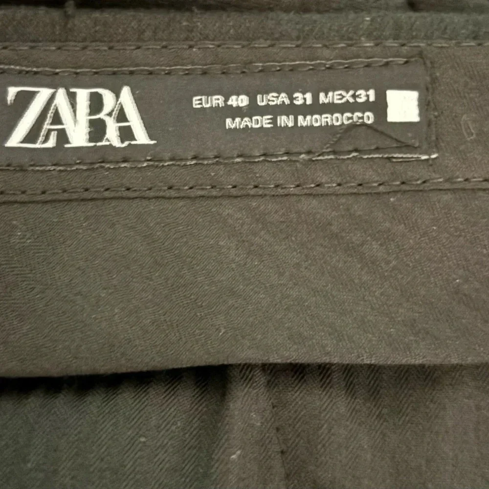 NWT Zara Womens black satin embossed pants size 31 Floral Formal‎ Office Party